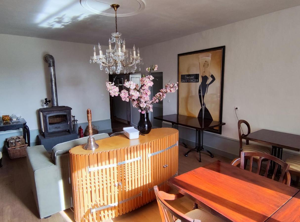 Maison Egalite Bed & Breakfast Melay (Haute-Marne)